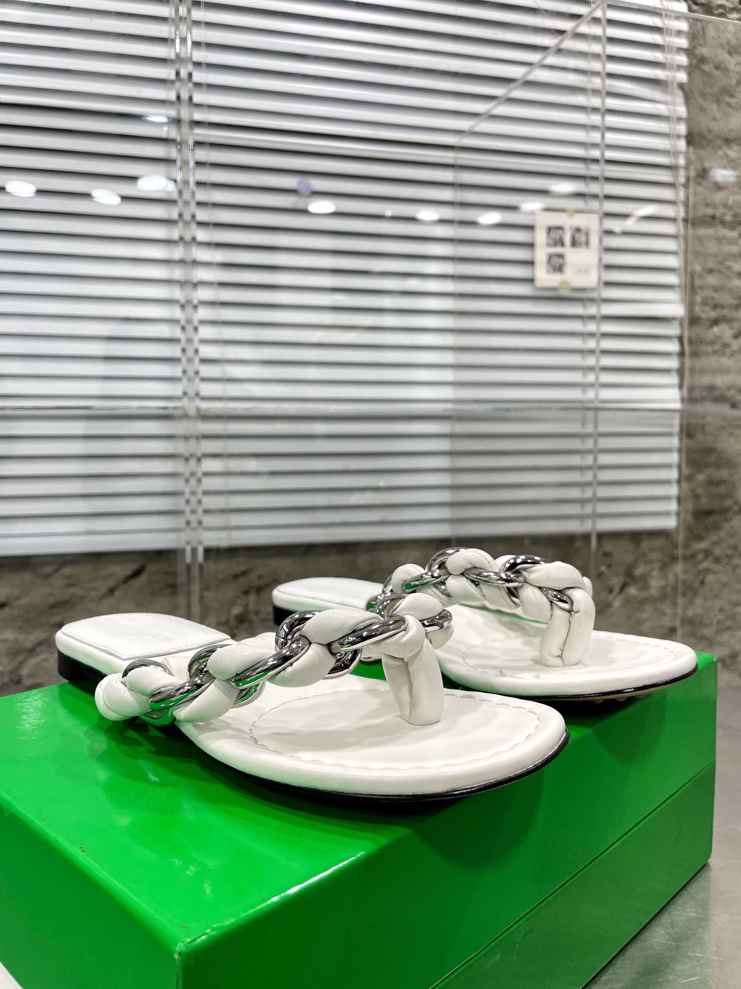 BV Flip Flops - White
