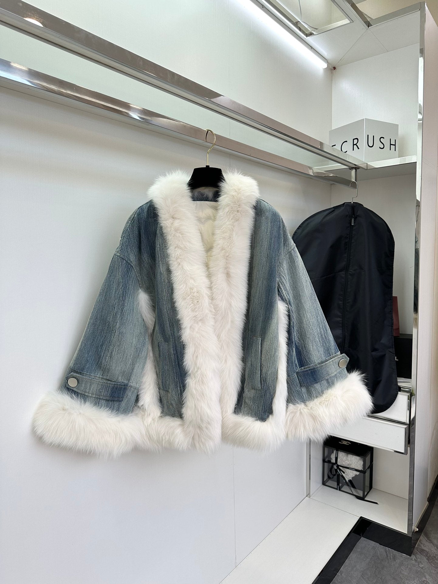 Denim x Fur