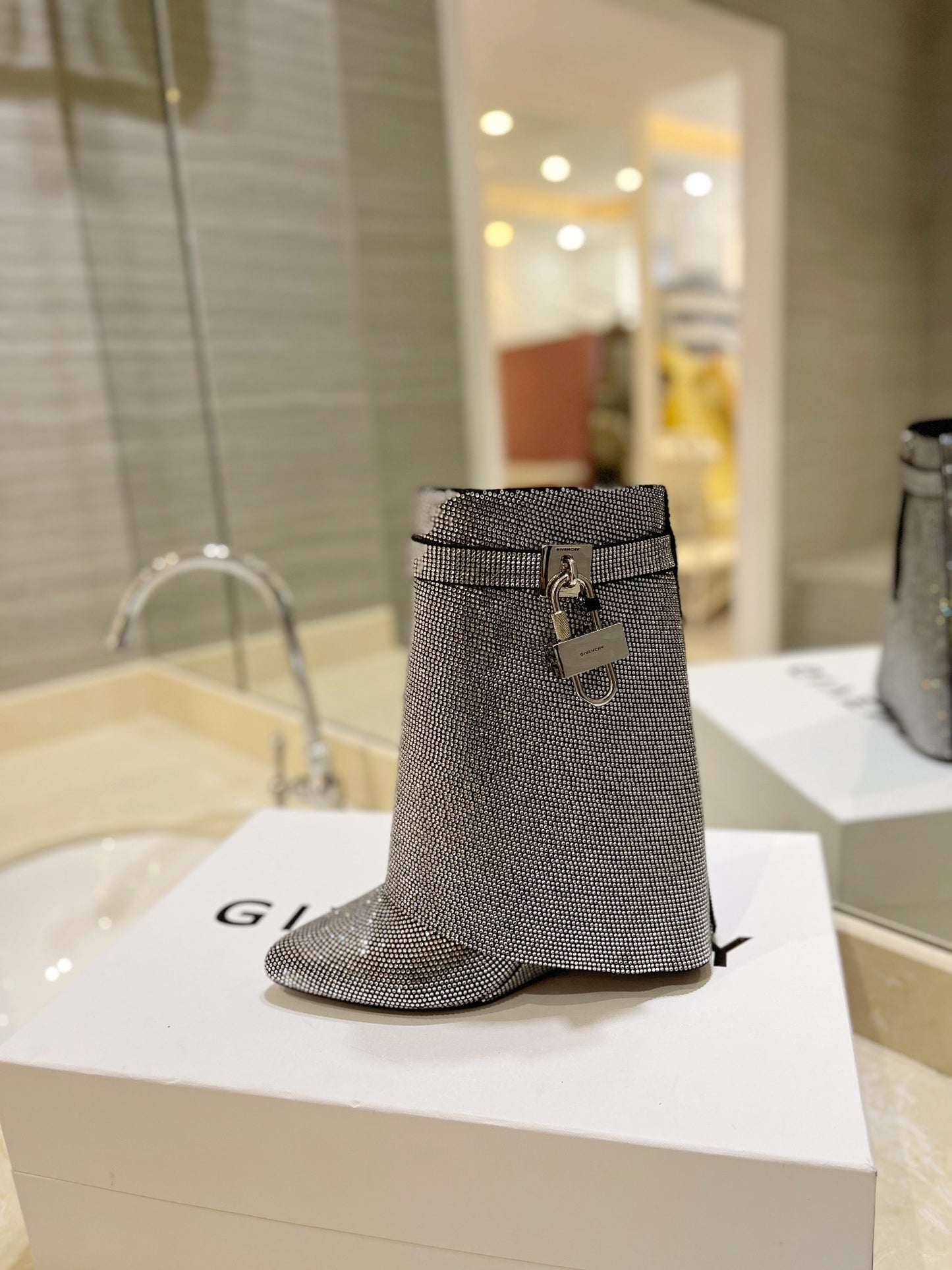 Short Rhinestone Sharkboot- Silver