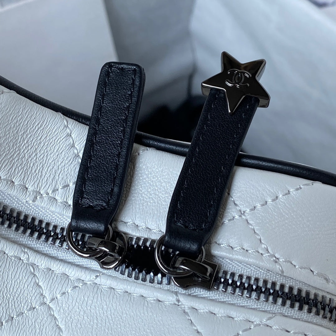 CC Star Crossbody - White