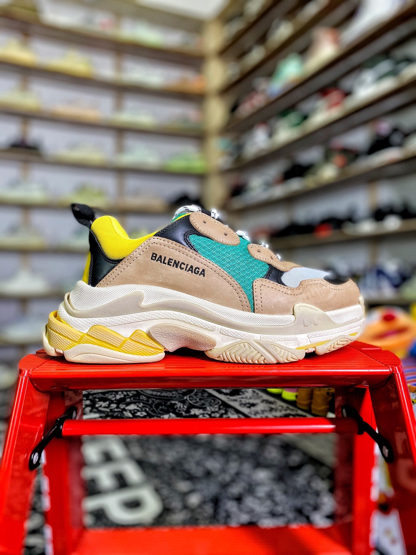 Triple S - Teal/Tan
