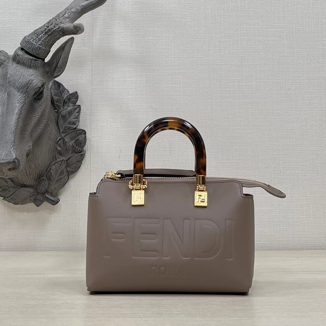 “By the way” handbag - Taupe