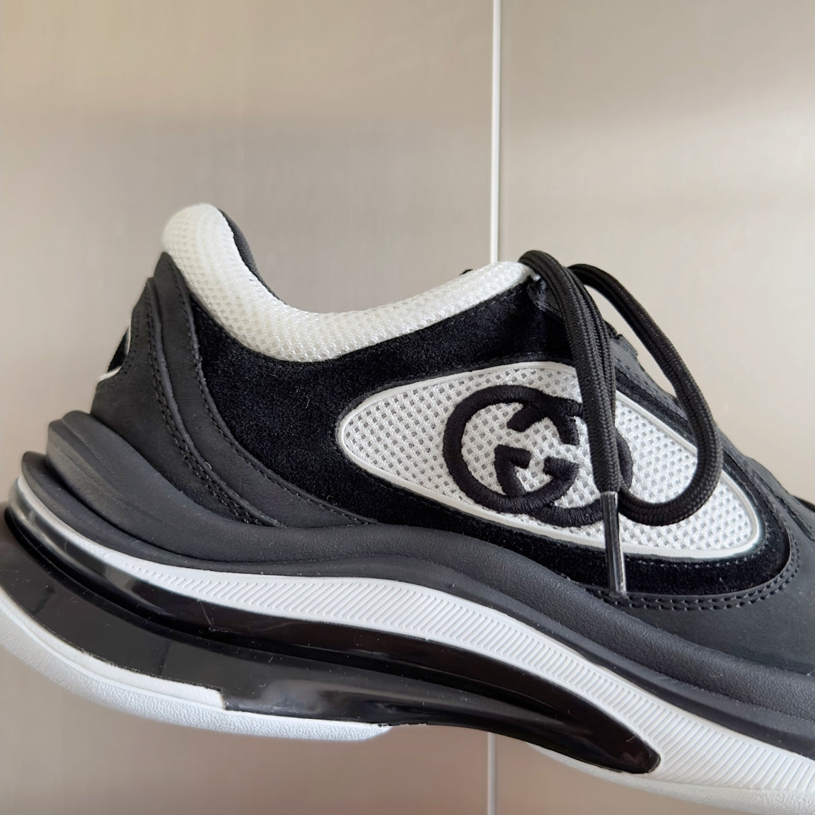 GG Run Sneakers - Black