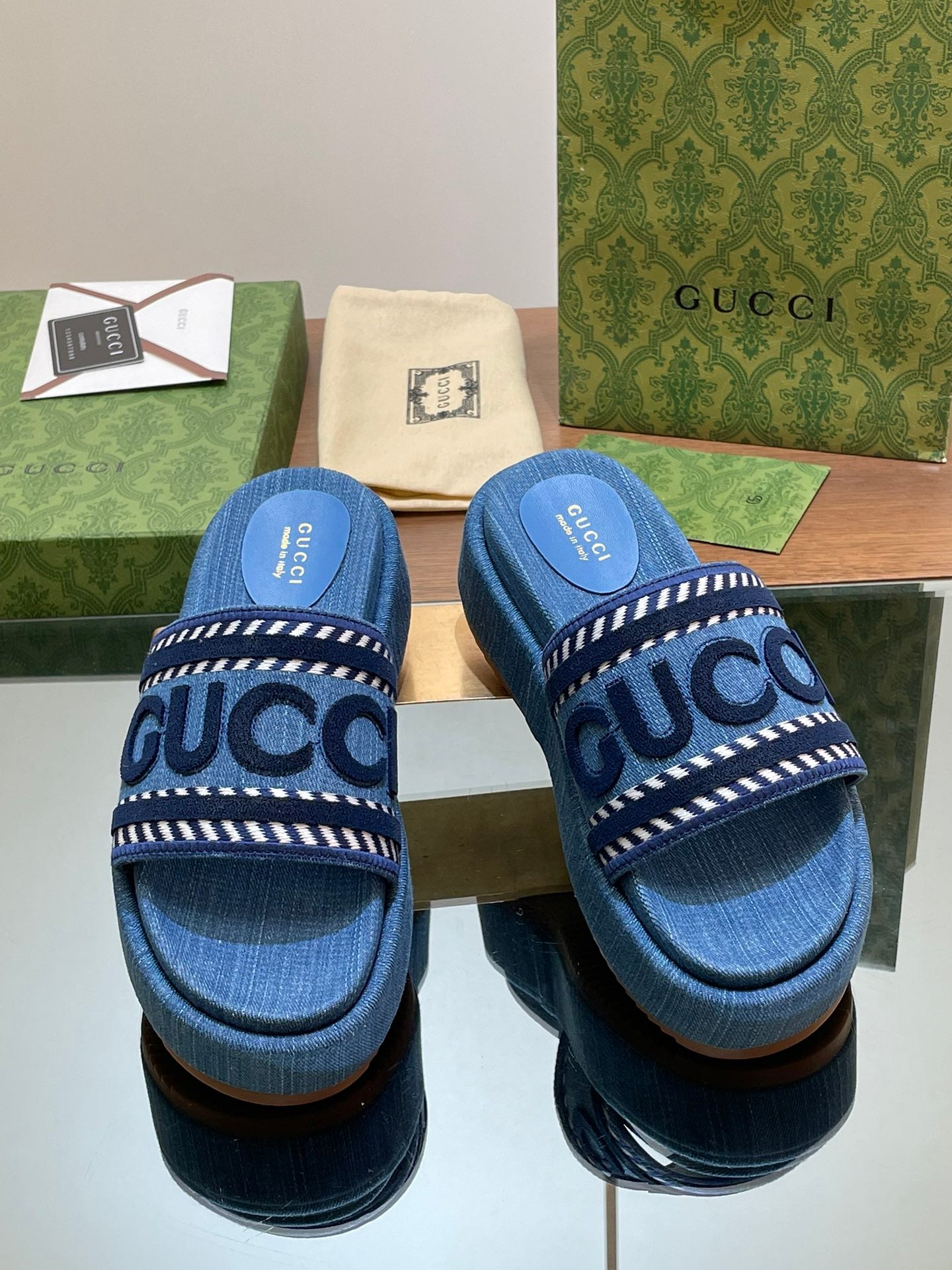 GG Platforms - Blue