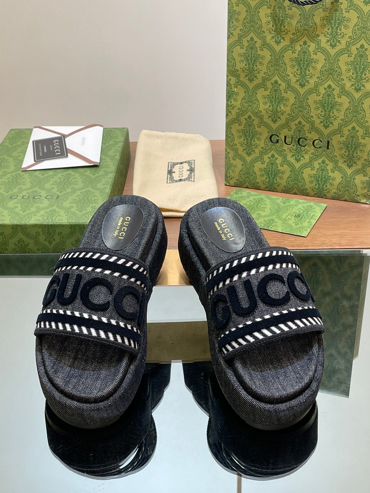GG Platforms - Black