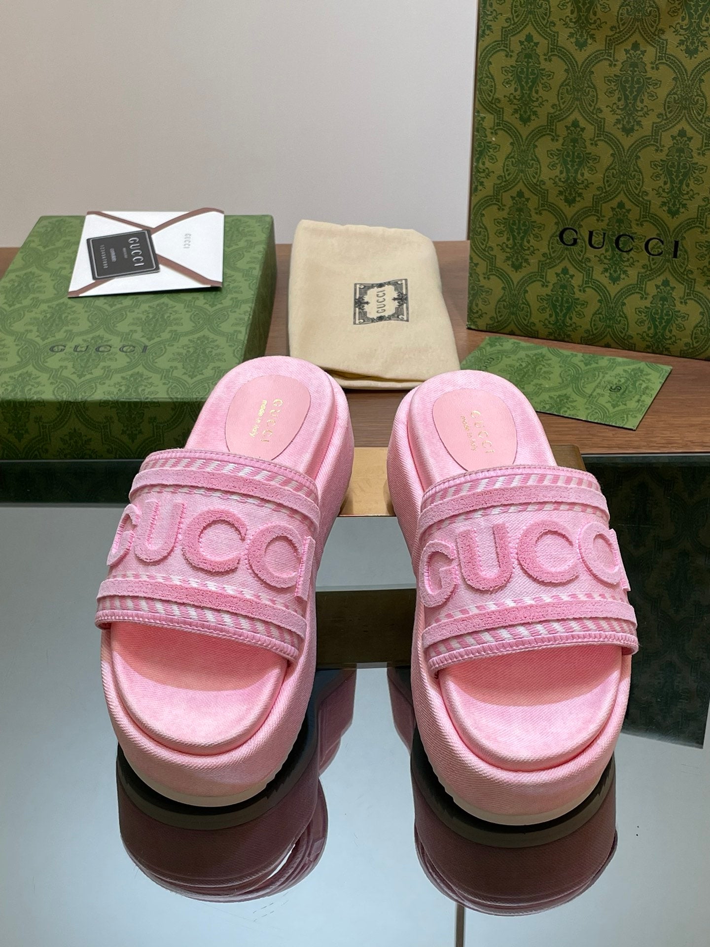 GG Platforms- Pink