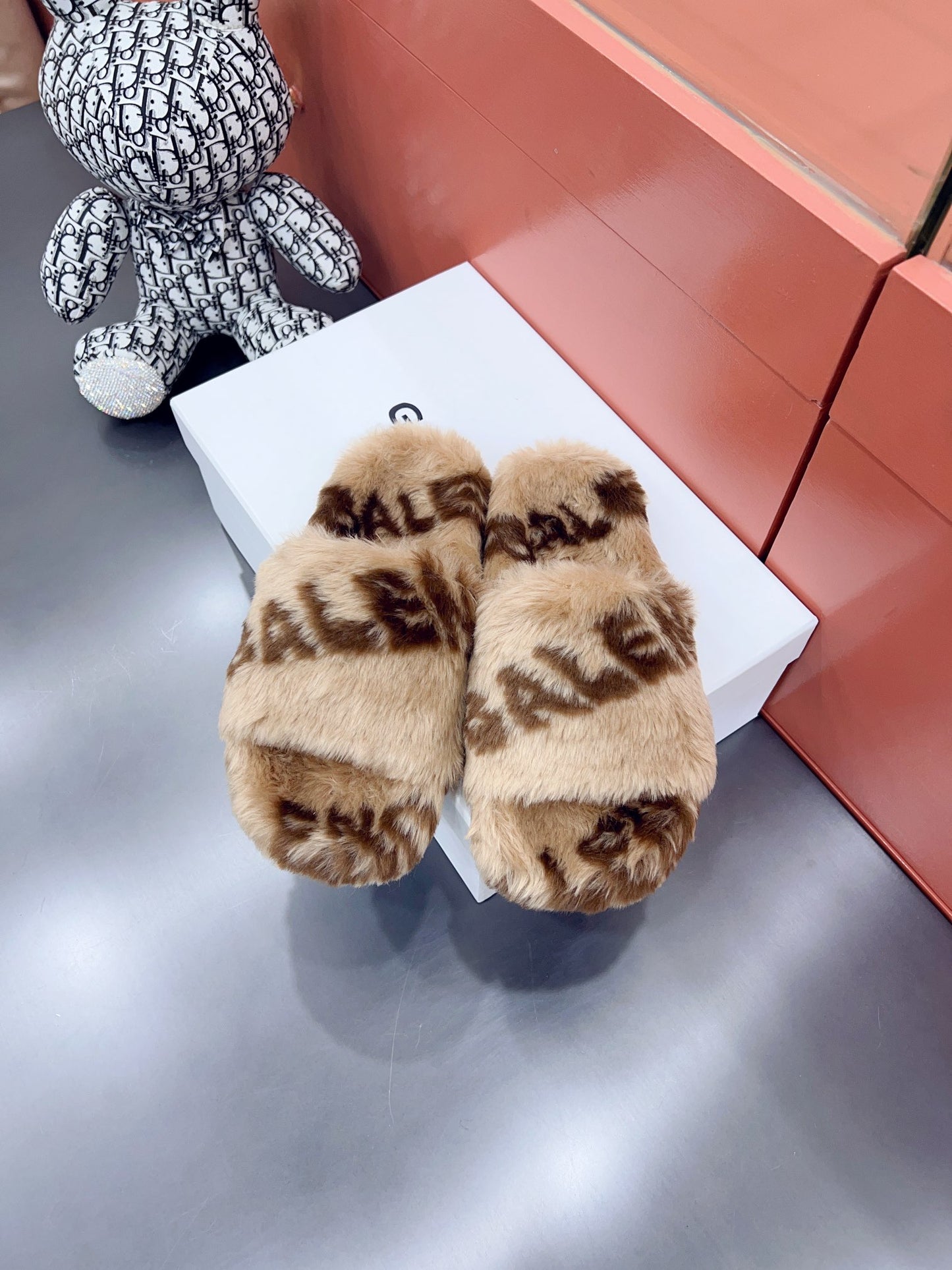 BB Fur Slippers - Brown