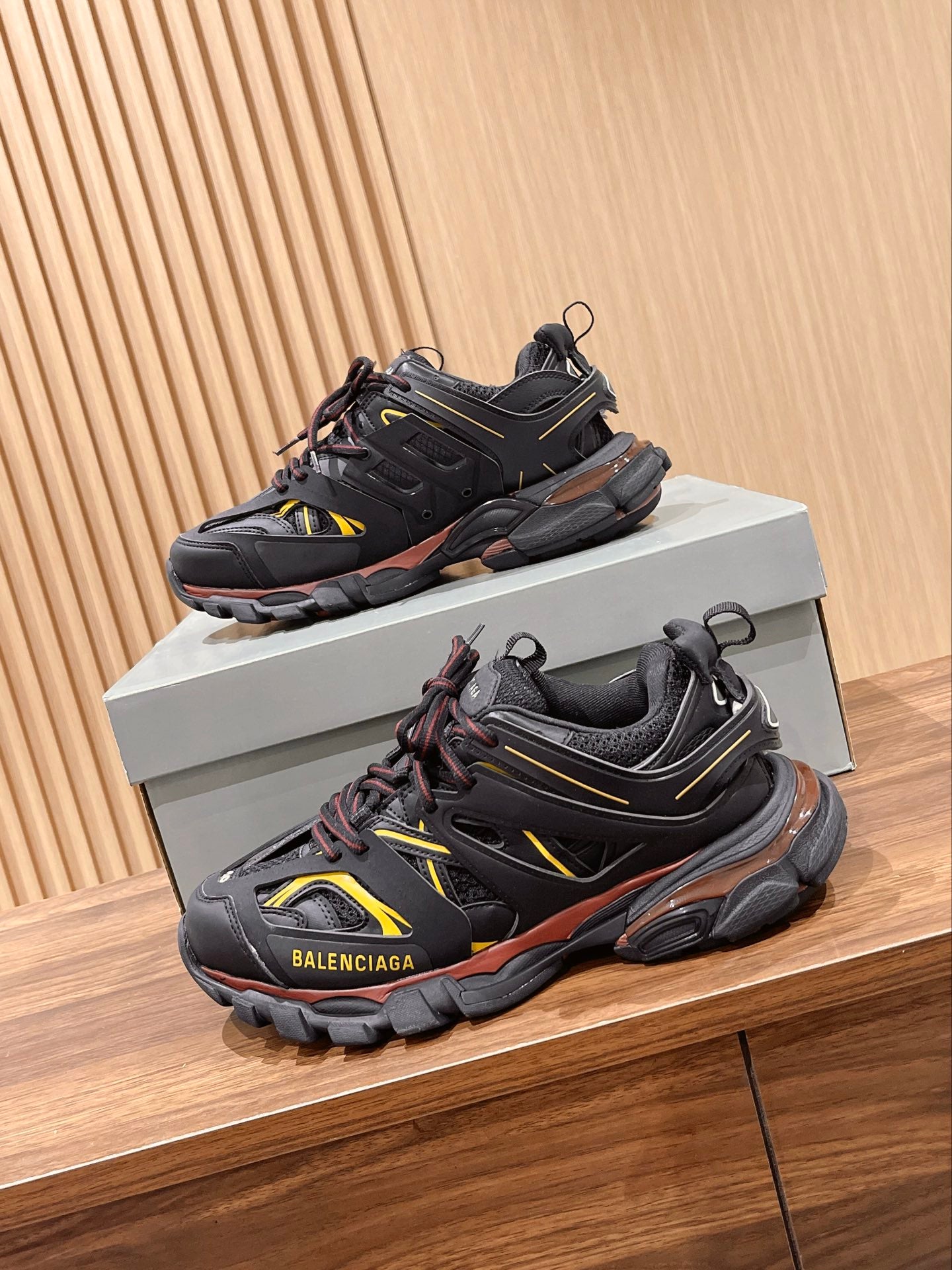 Black x Yellow Tracks