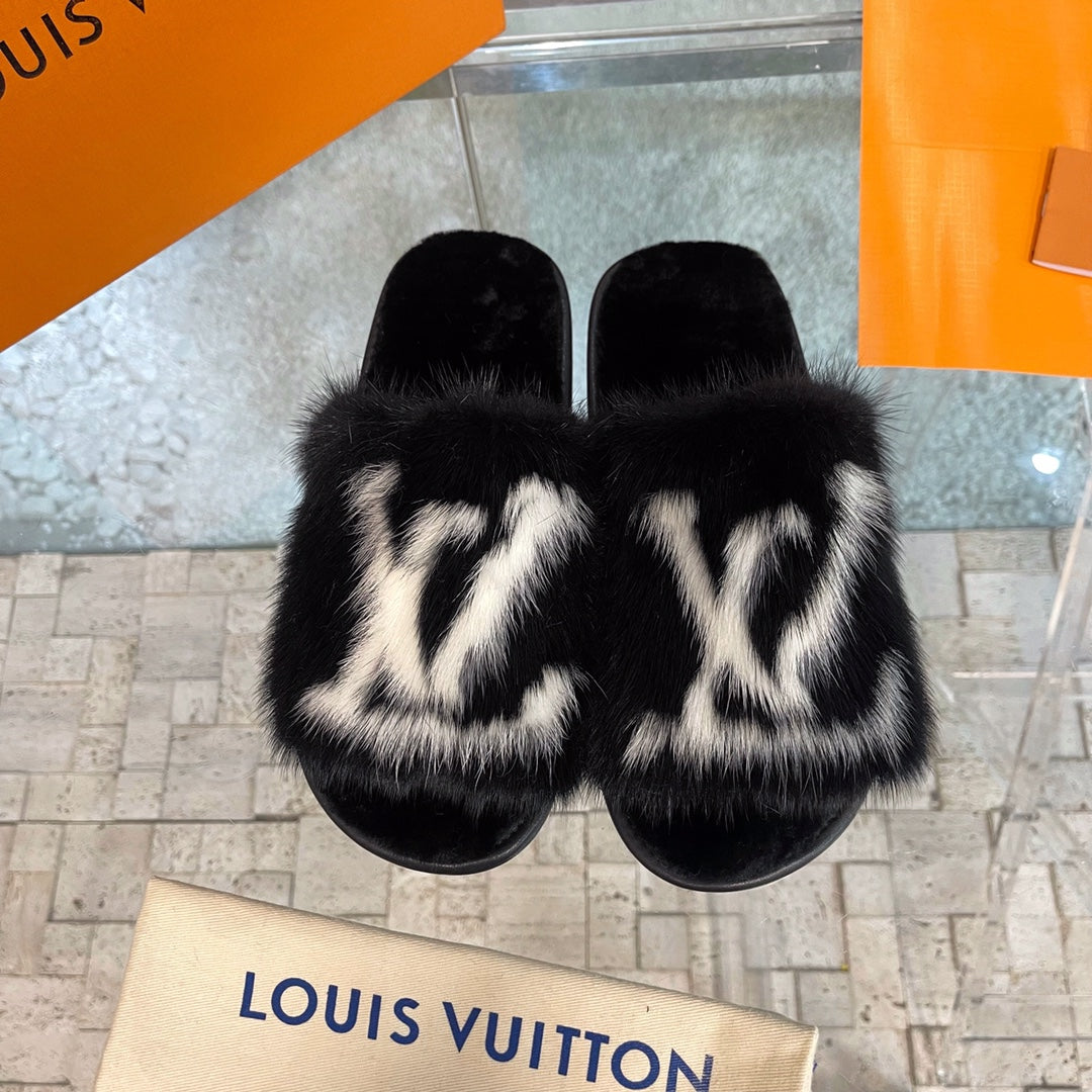LV Mink Slippers - Black