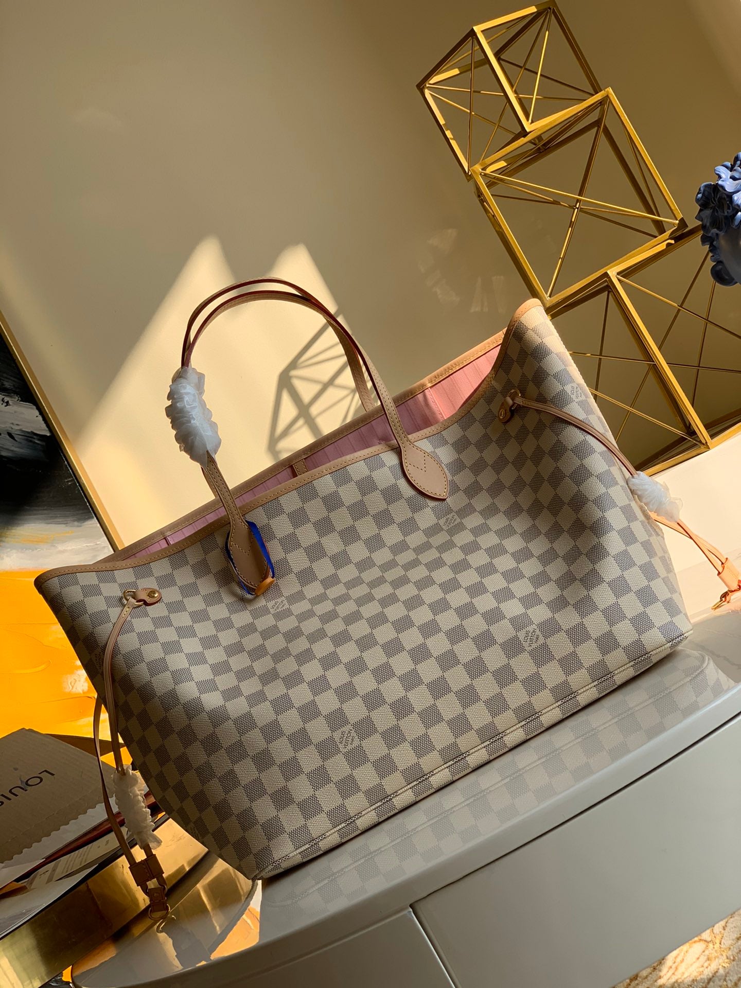 Large LV Shoulder