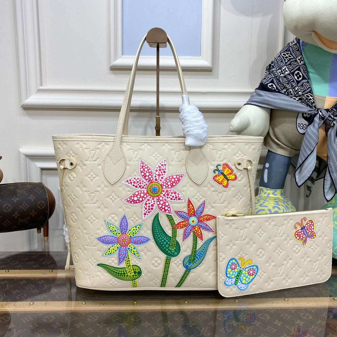 lv x yk tote - cream