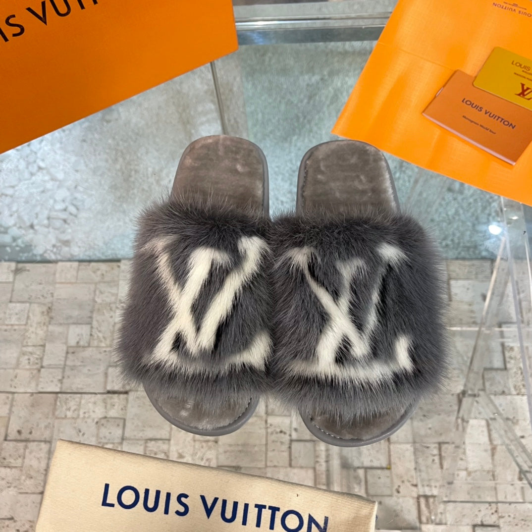 LV Mink Slippers - Grey