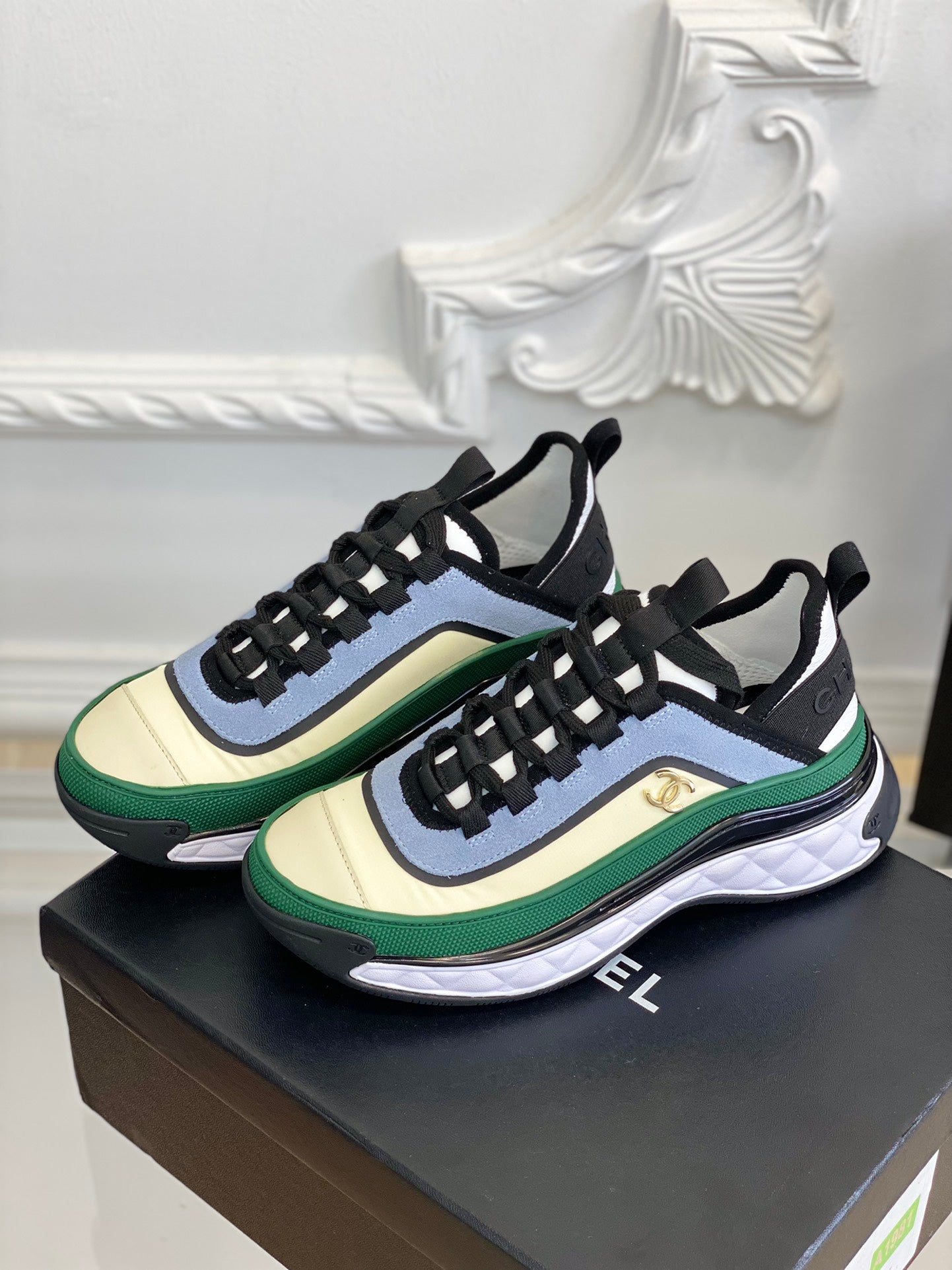 Velvet CC Sneaker - Green