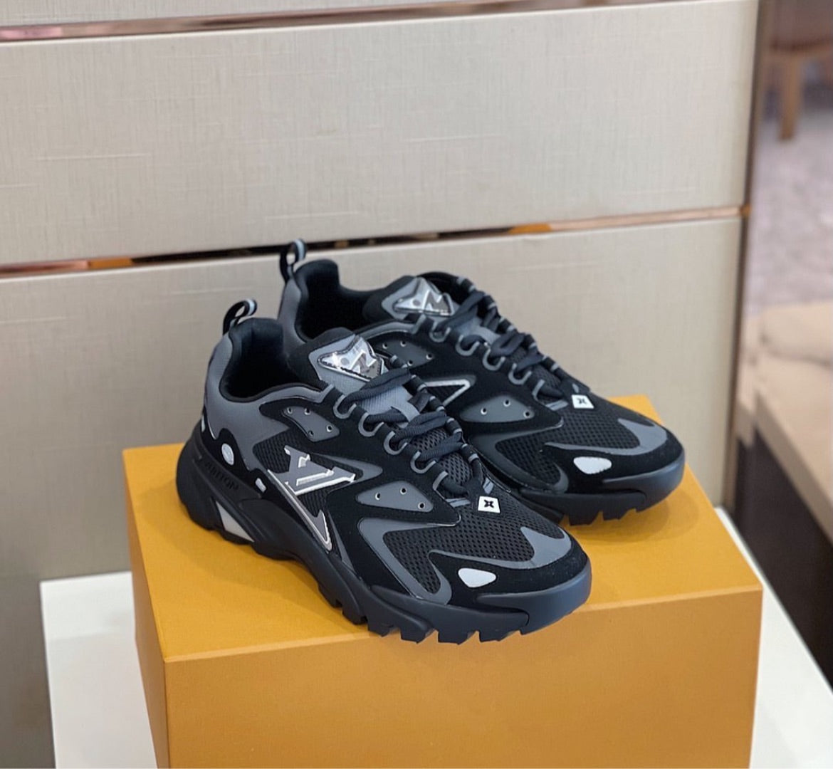 LV Runner - Black
