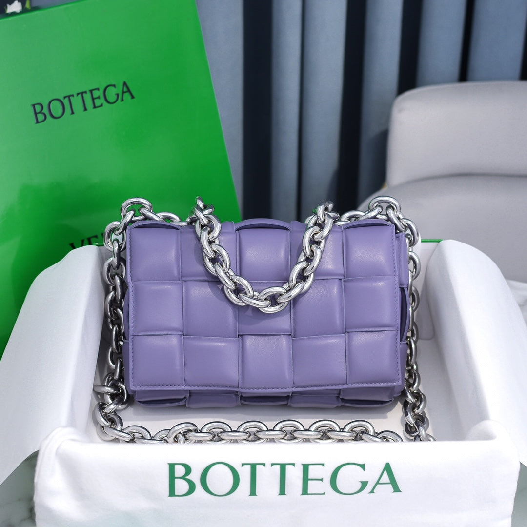 Bottega Chain Bag - Lavender