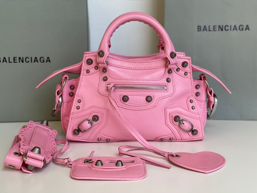 Neo Cagole - Pink