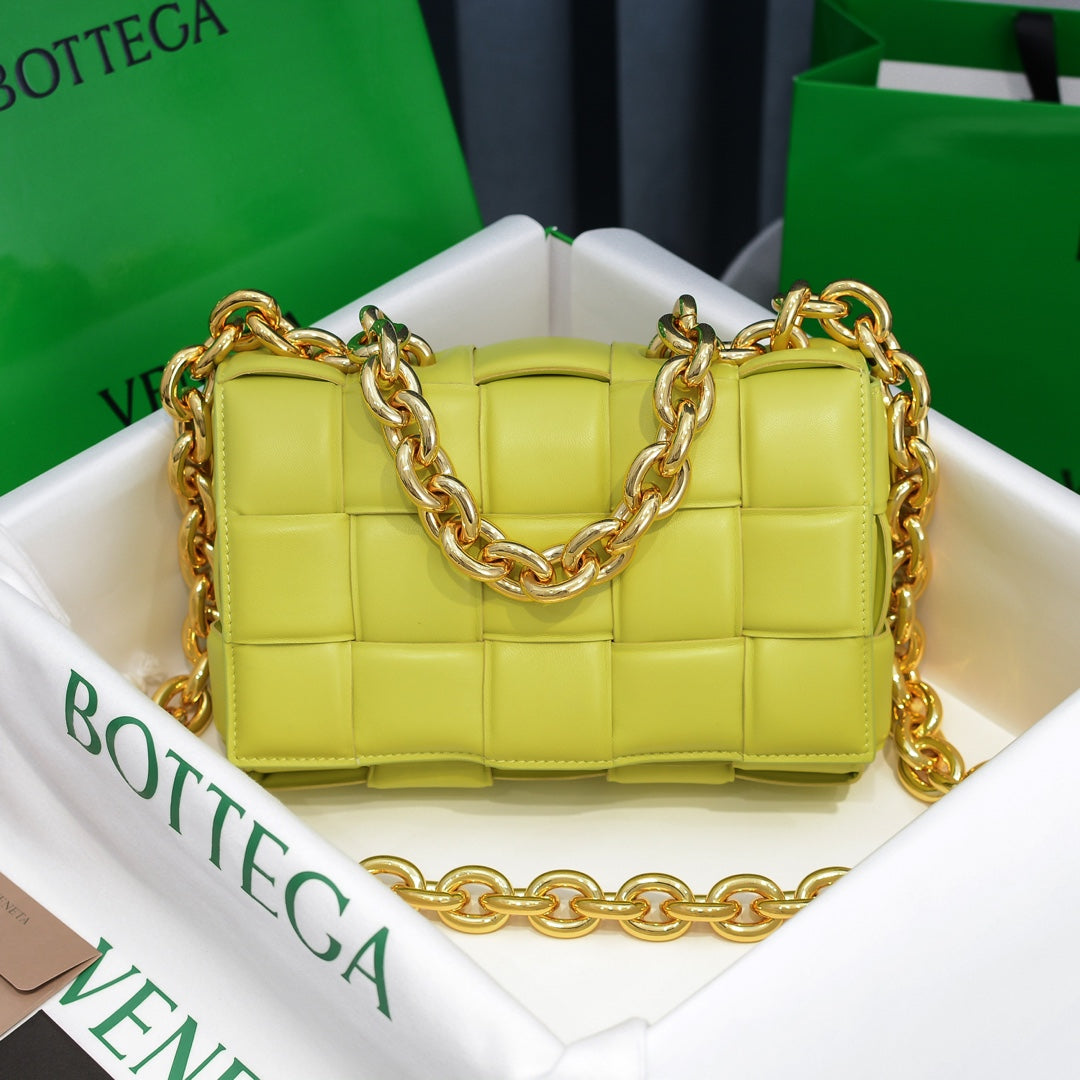 Bottega Chain Bag - Limeade
