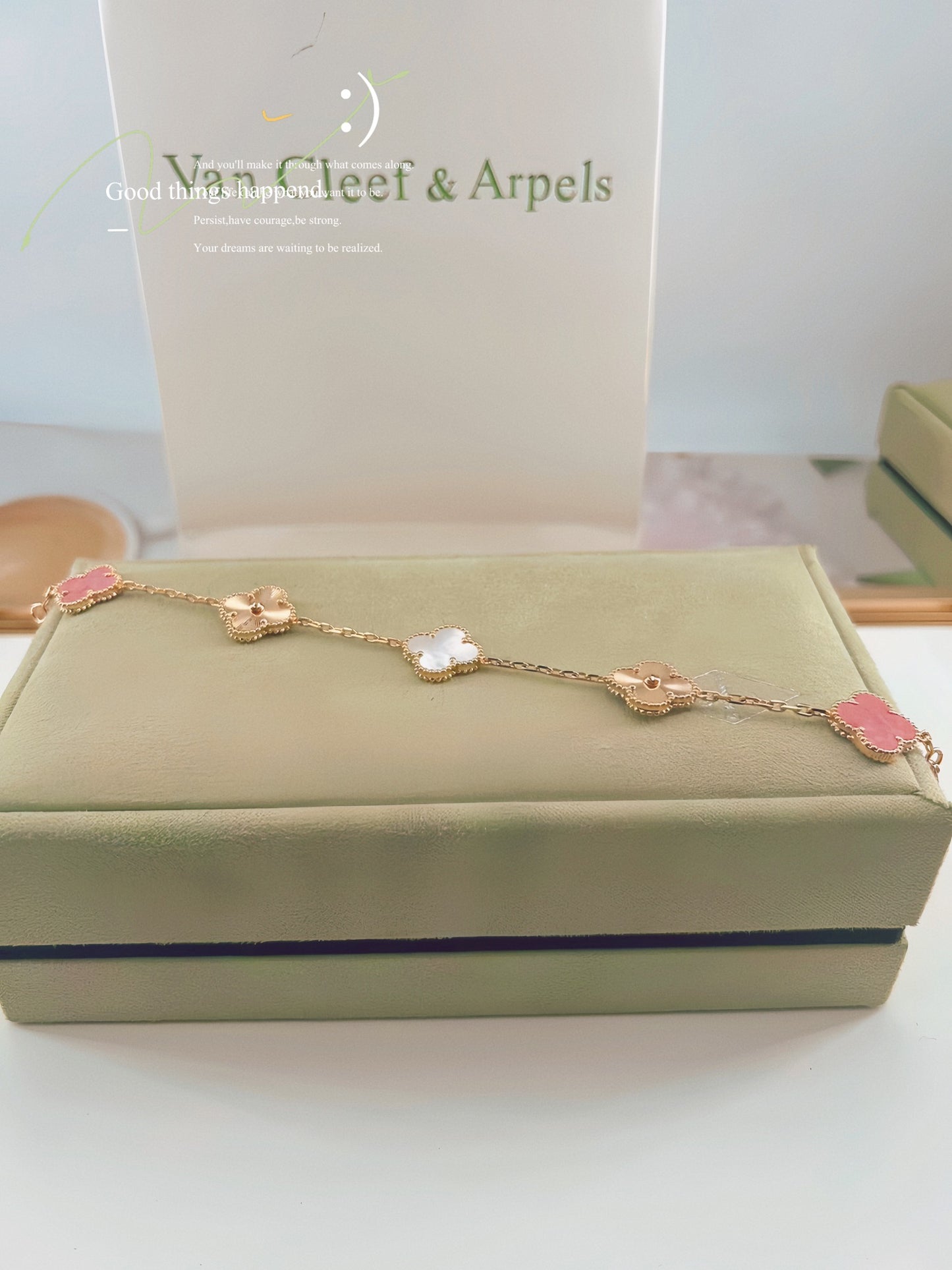 Van Cleef Bracelet - Pink/Gold