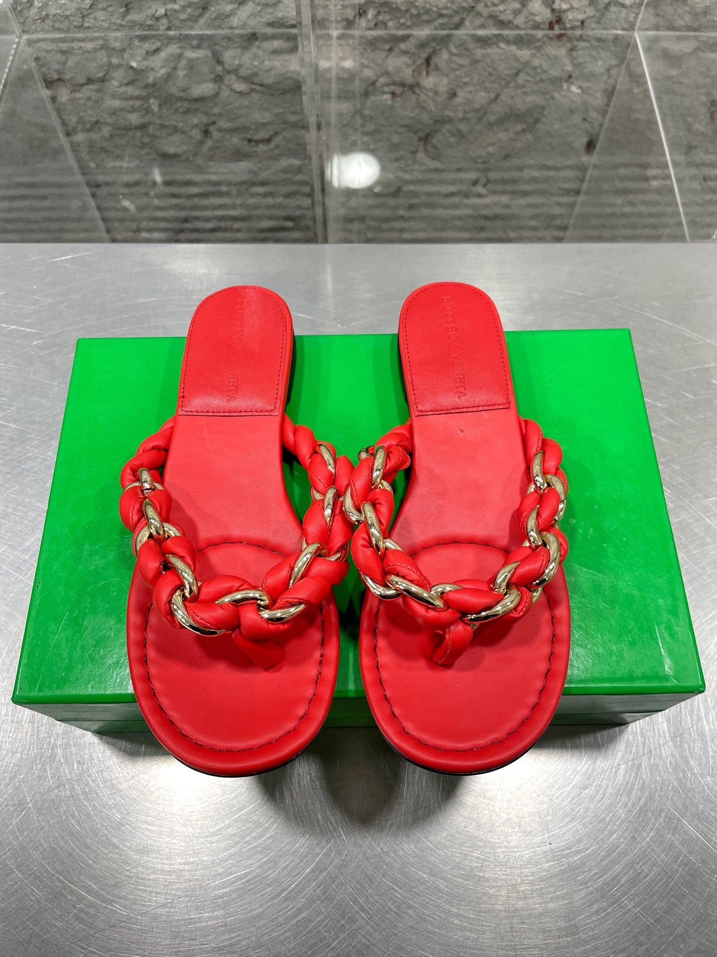 BV Flip Flops - Red